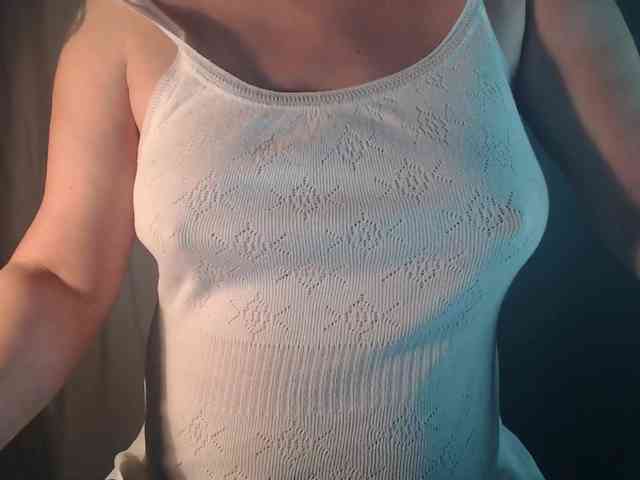 1hardnipples1 webcam