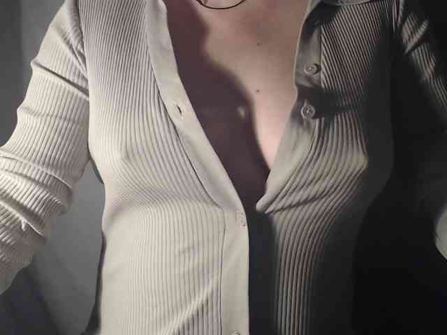 1hardnipples1 webcam