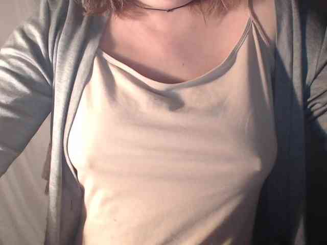 1hardnipples1 webcam