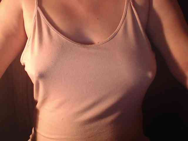 1hardnipples1 webcam