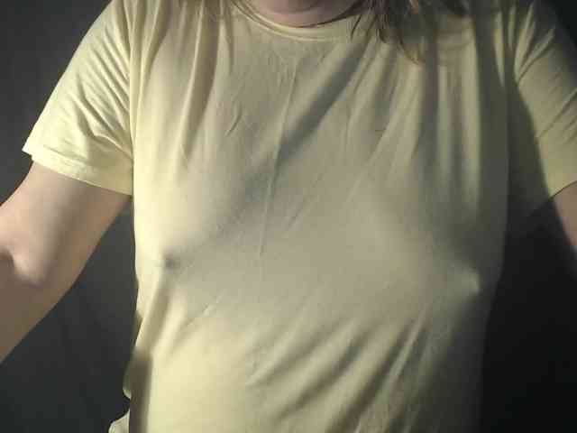 1hardnipples1 webcam