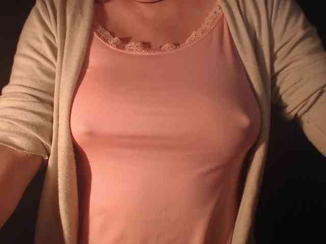 1hardnipples1 webcam