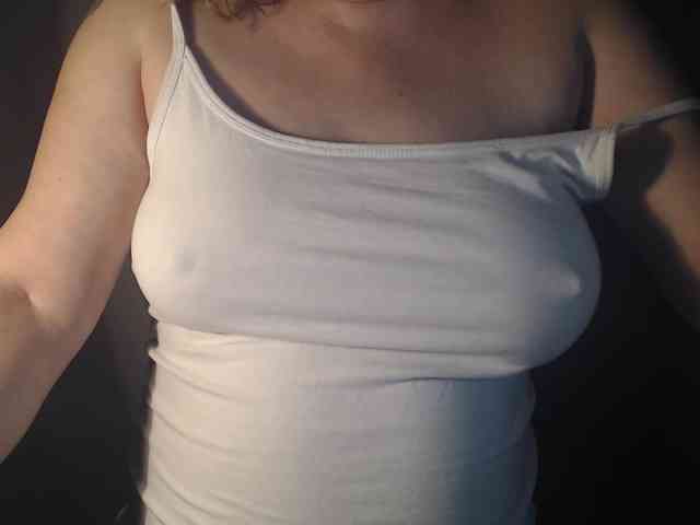 1hardnipples1 webcam