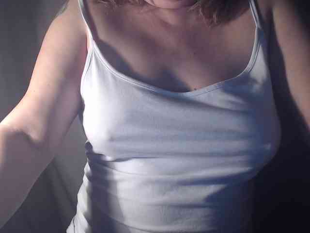 1hardnipples1 webcam