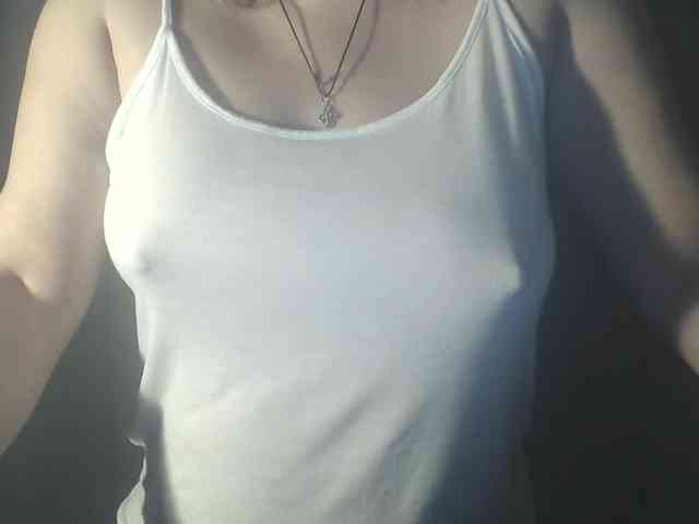 1hardnipples1 webcam