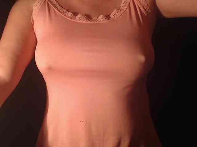 1hardnipples1 webcam