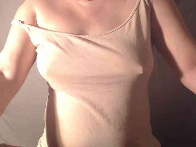 1hardnipples1 webcam