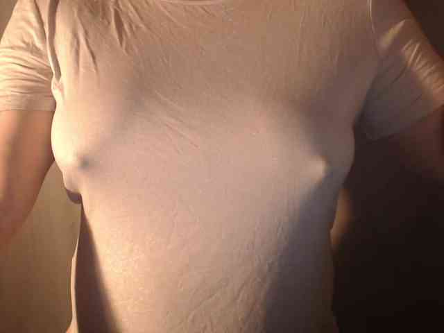 1hardnipples1 webcam