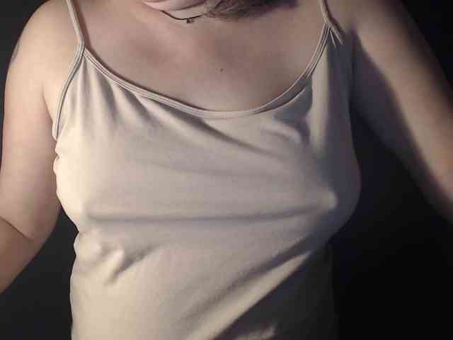 1hardnipples1 webcam