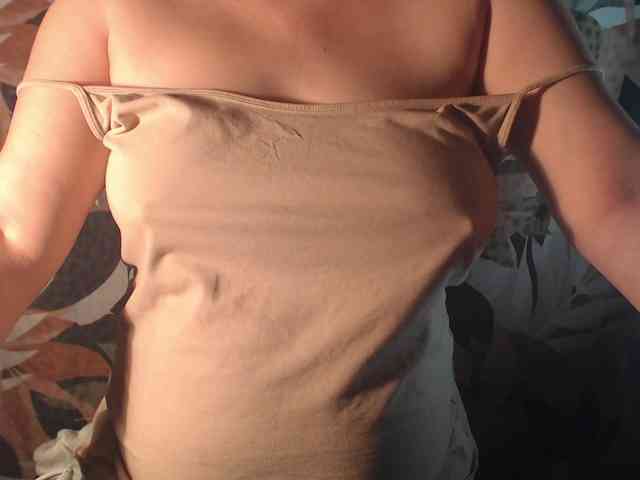 1hardnipples1 webcam