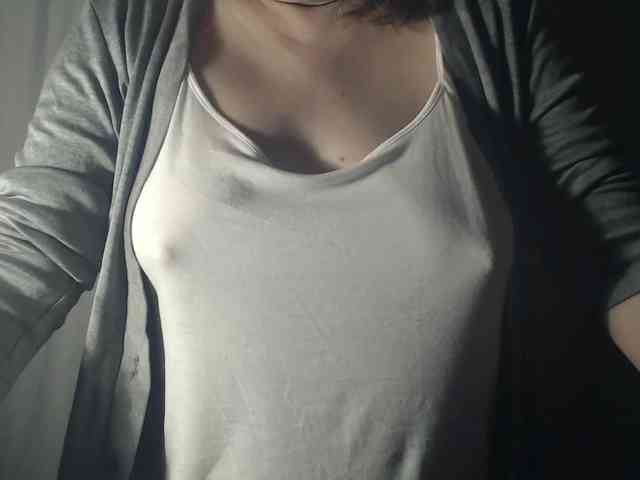 1hardnipples1 webcam