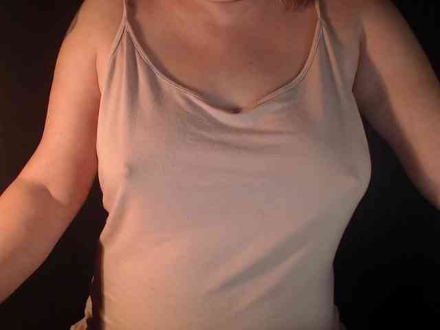 1hardnipples1 webcam