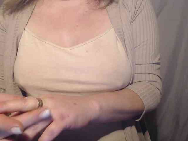 1hardnipples1 webcam