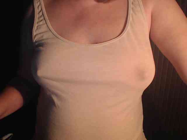 1hardnipples1 webcam