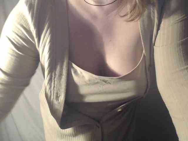 1hardnipples1 webcam