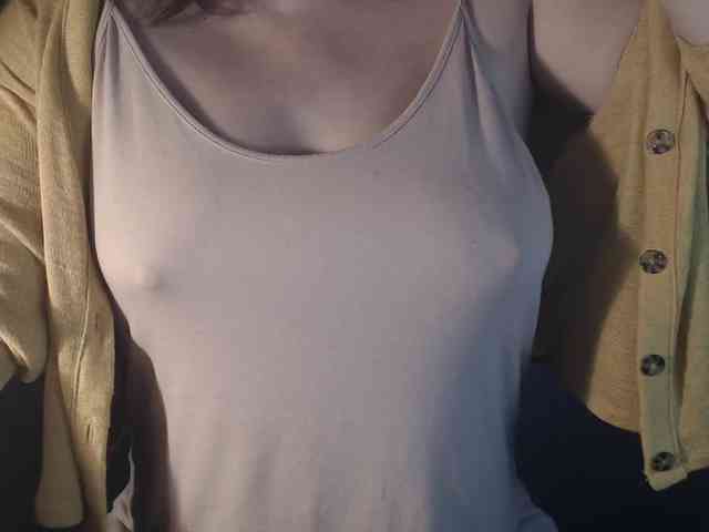 1hardnipples1 webcam