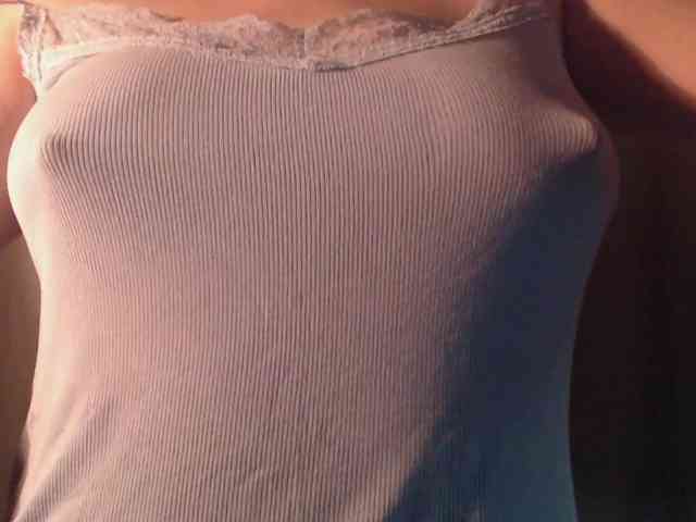 1hardnipples1 webcam