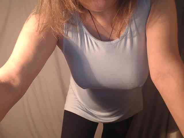 1hardnipples1 webcam
