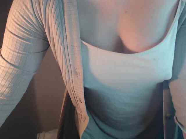 1hardnipples1 webcam