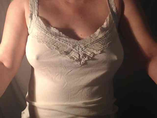 1hardnipples1 webcam