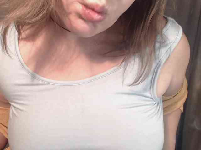 1hardnipples1 webcam
