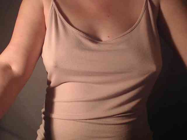 1hardnipples1 webcam