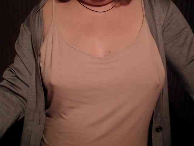 1hardnipples1 webcam
