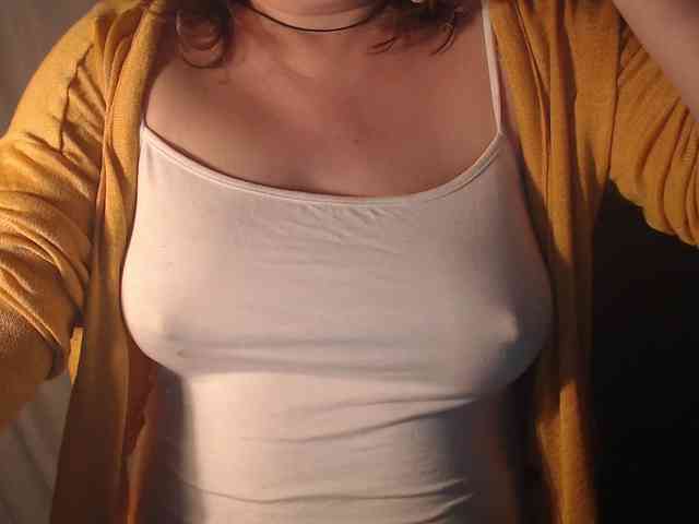 1hardnipples1 webcam