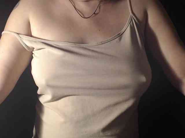 1hardnipples1 webcam