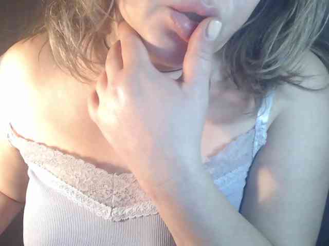 vesna2020 Live Webcam on BongaCams