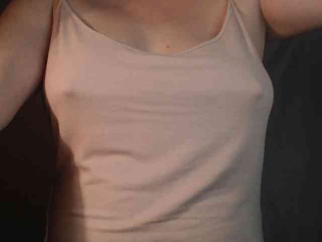 1hardnipples1 webcam