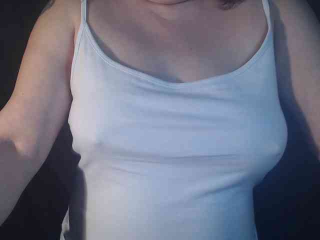 1hardnipples1 webcam