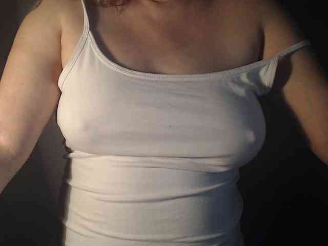 1hardnipples1 webcam