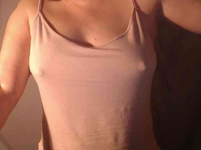 1hardnipples1 webcam