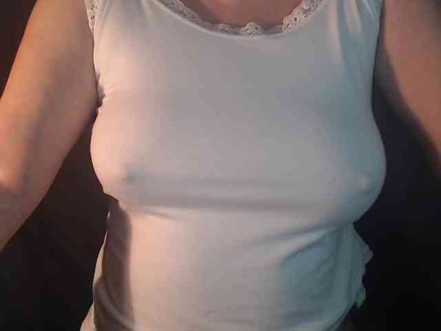 1hardnipples1 webcam