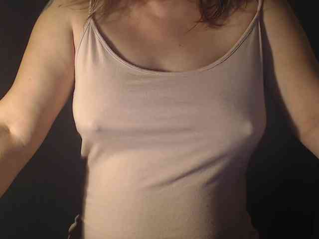 1hardnipples1 webcam