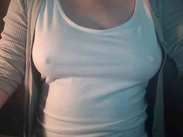 1hardnipples1 webcam