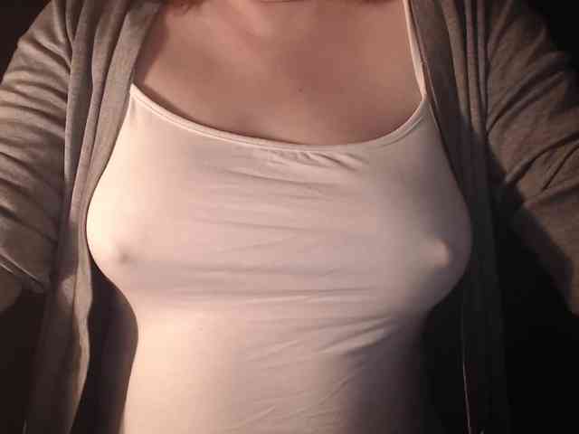 1hardnipples1 webcam