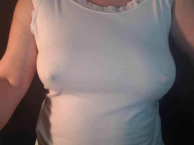 1hardnipples1 webcam