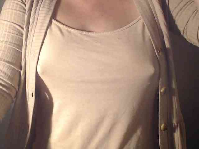 1hardnipples1 webcam