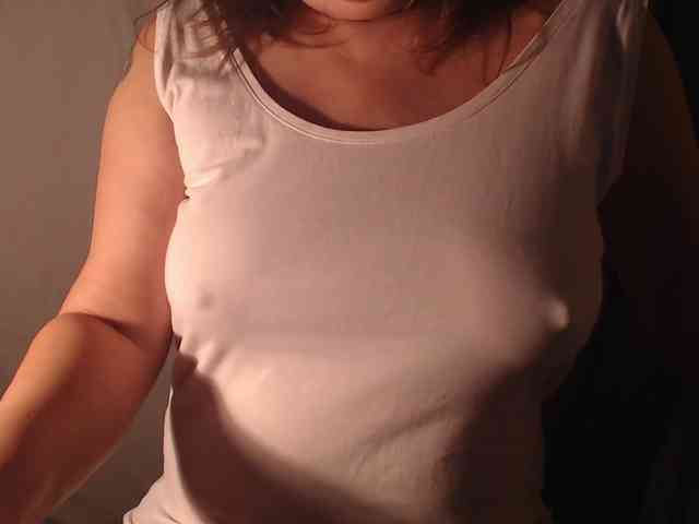 1hardnipples1 webcam