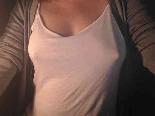 1hardnipples1 webcam