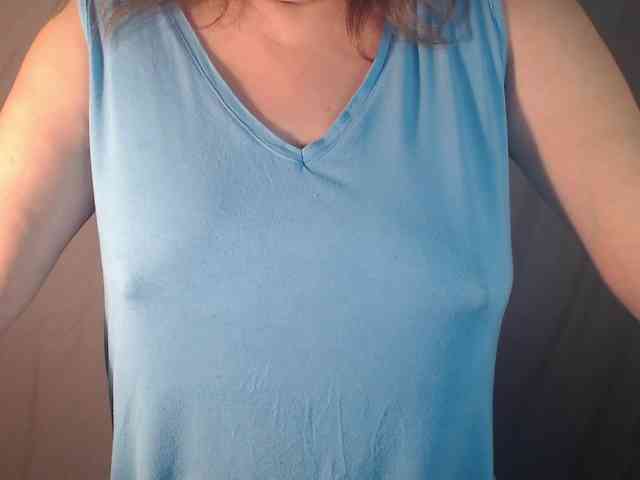 1hardnipples1 webcam