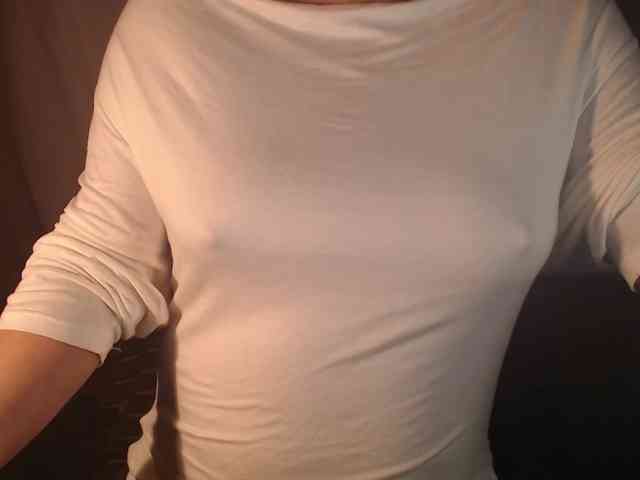 1hardnipples1 webcam