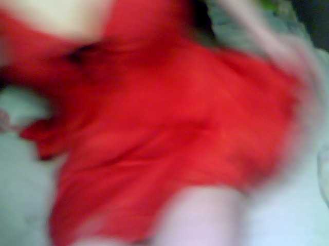 redcherry's BongaCams show and profile