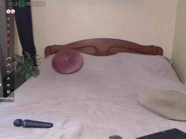 mellannieSEX webcam