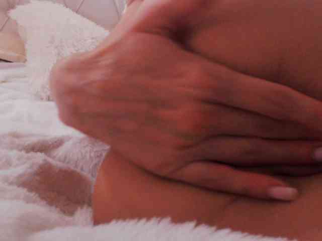 malushka1 Live Webcam on BongaCams