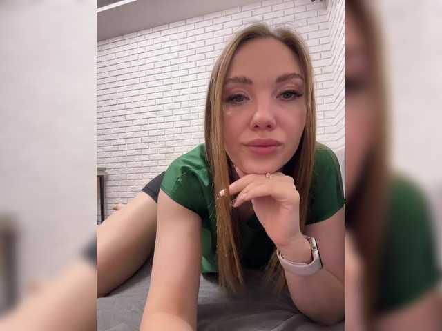 Pepetka22's BongaCams show and profile