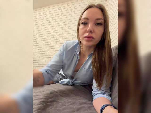 Pepetka22's BongaCams show and profile