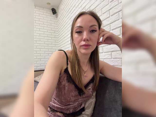 Pepetka22's BongaCams show and profile